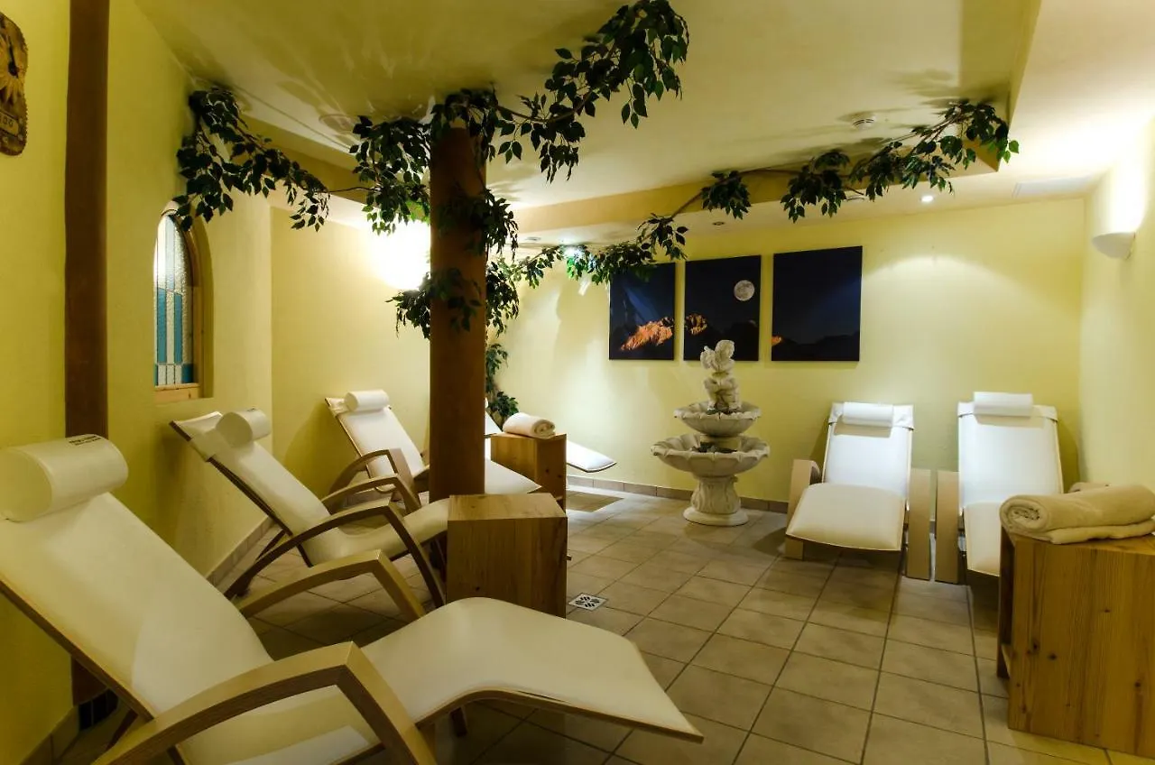 Hotel Tannenhof Ischgl 3*,  Austria